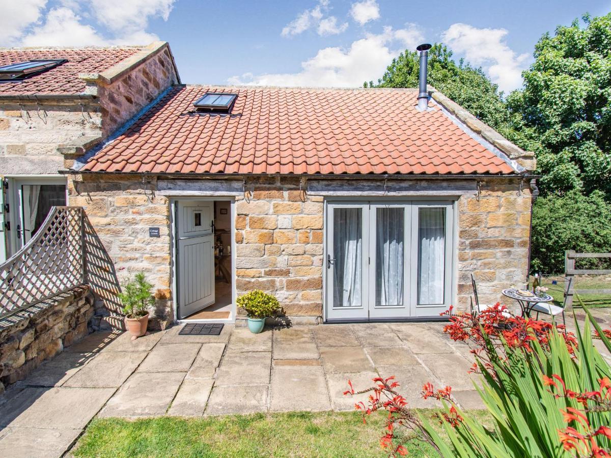 Cottage Anton Fylingdales エクステリア 写真
