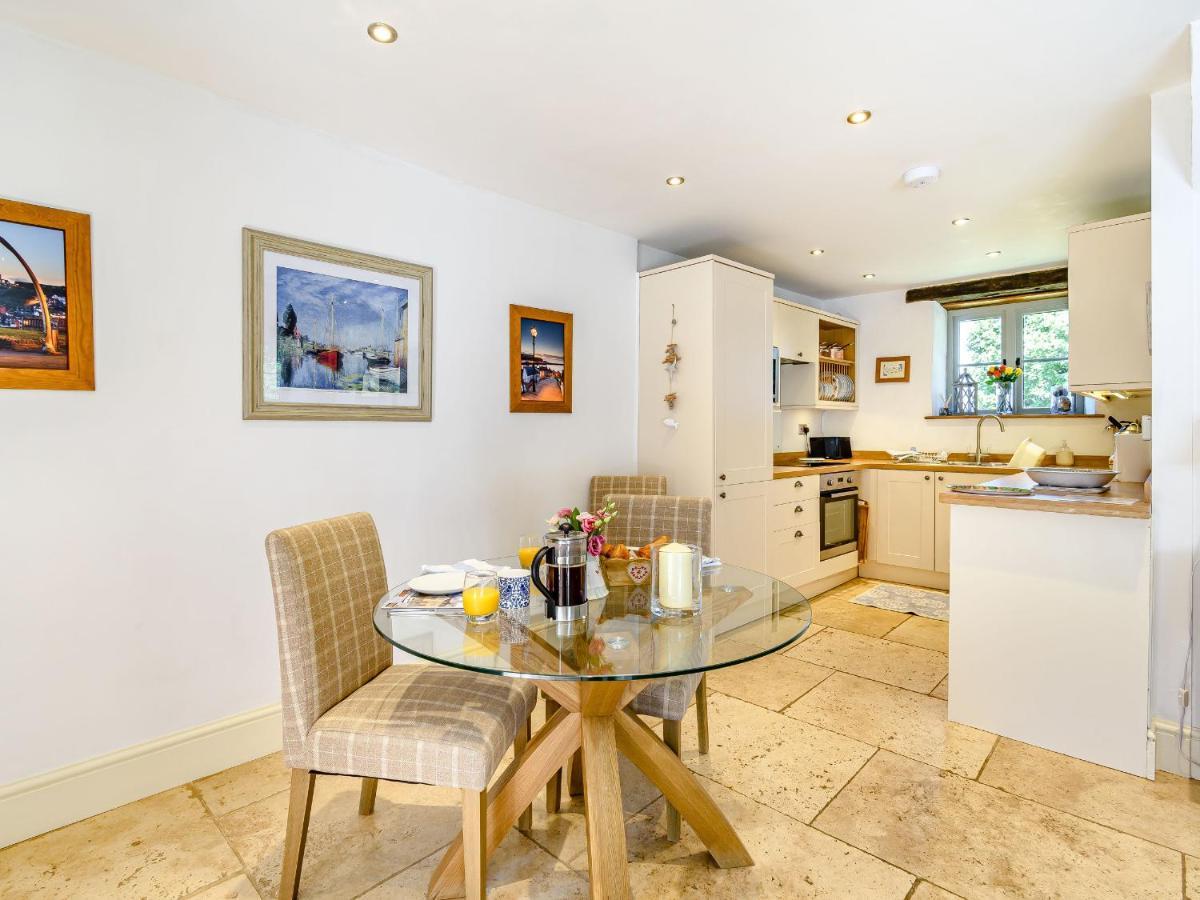 Cottage Anton Fylingdales エクステリア 写真